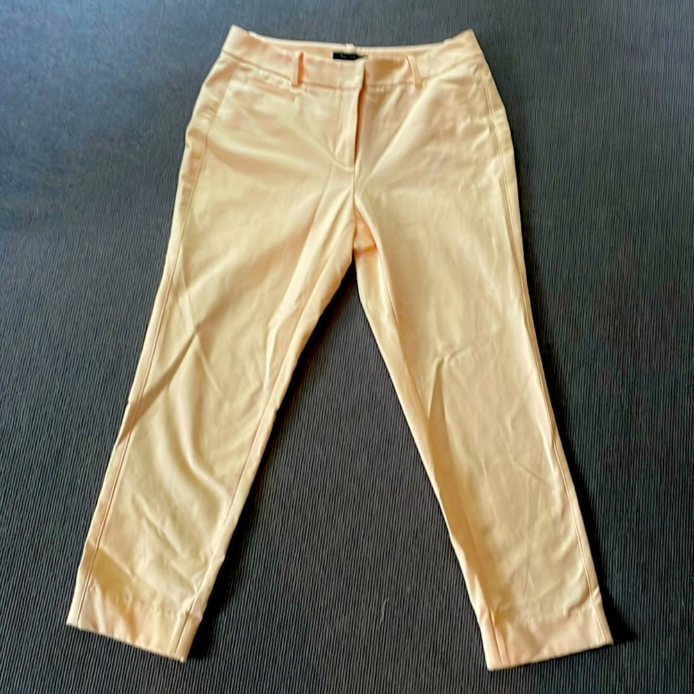 White | Black Jeans: Slim Ankle 6R